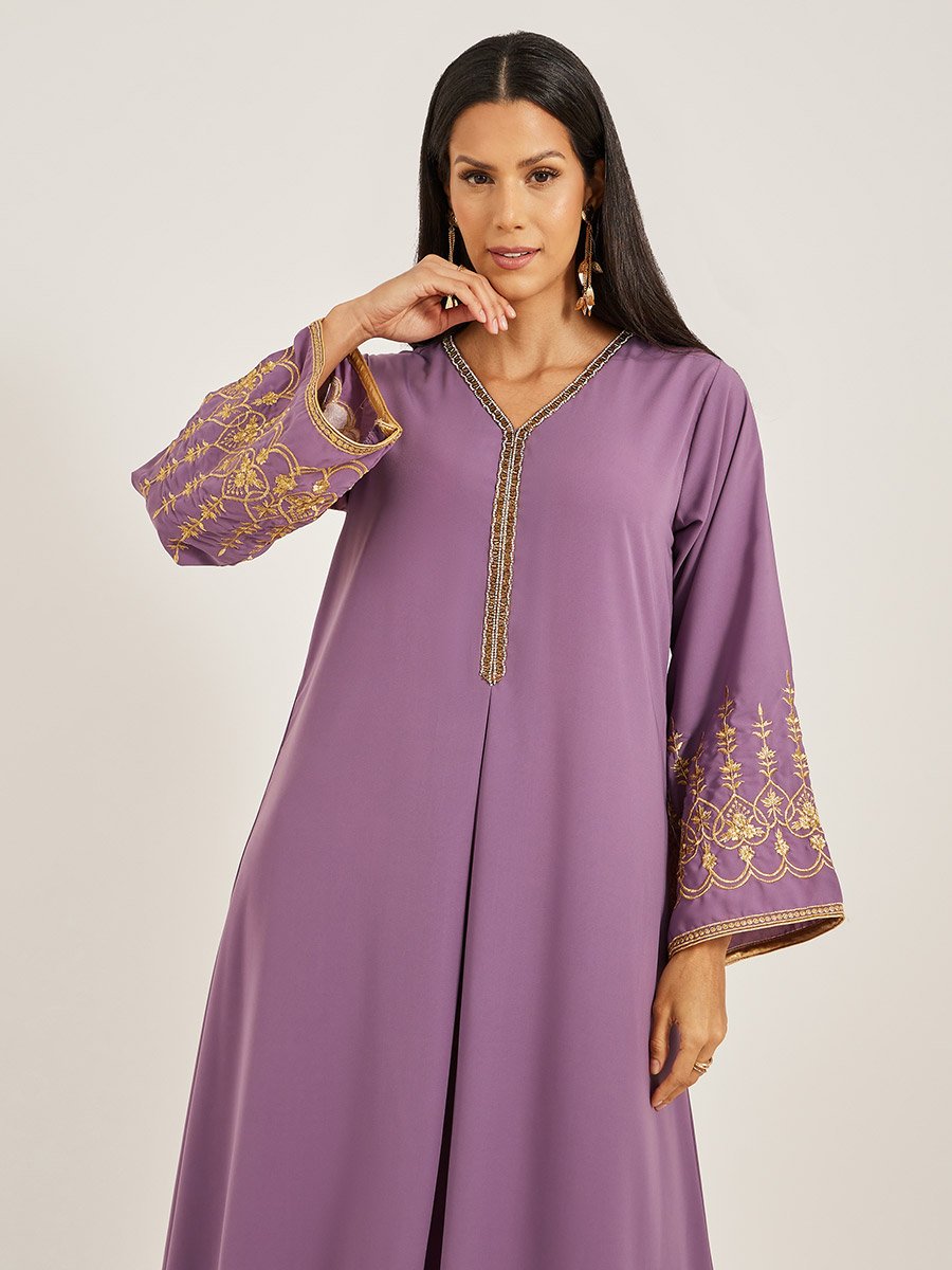 Embroidered V-Neck Flared Kaftan