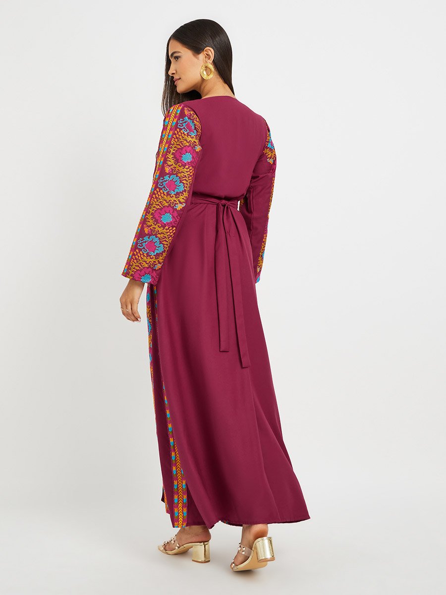 Embroidered V Neck Belted Jalabiya 