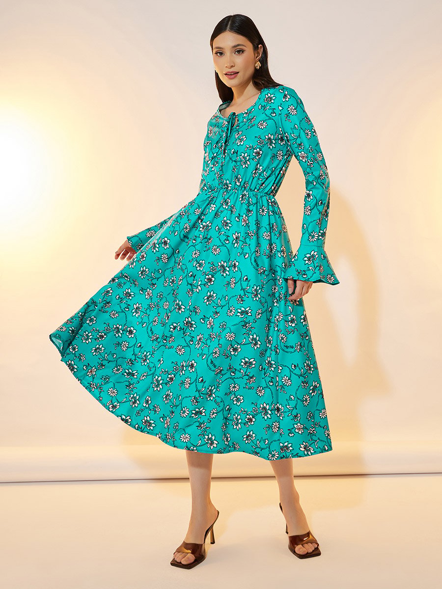 Floral Print Bell Sleeves A-Line Midi Dress For Women at UAE | Styli