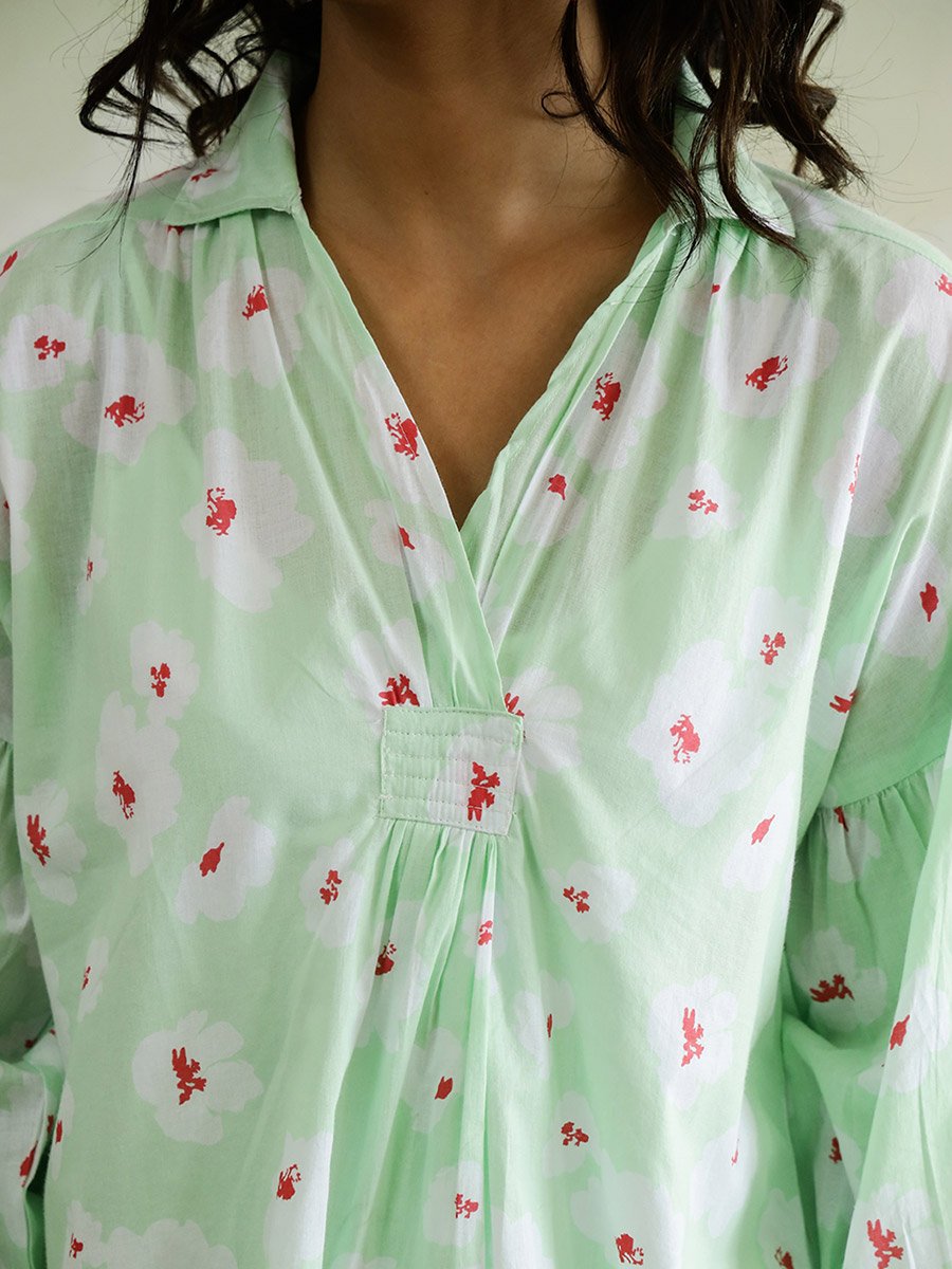 All-Over Floral Print Balloon Sleeve Cotton Top