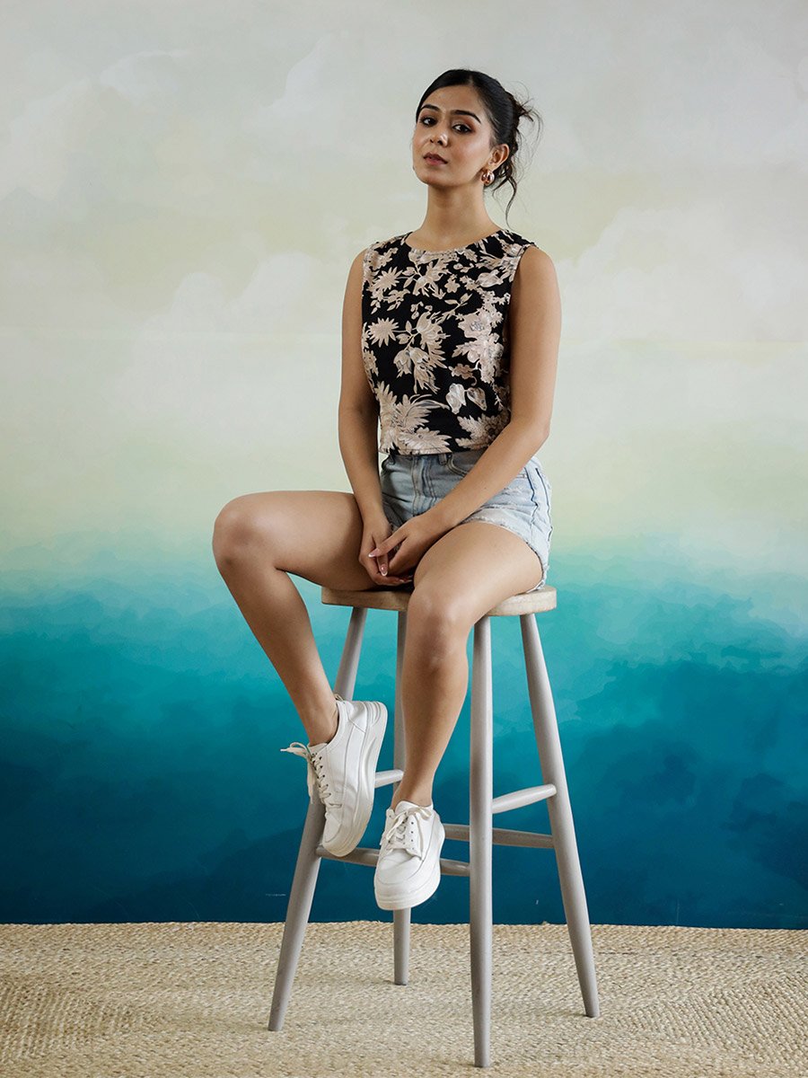 All-Over Floral Print Sleeveless Cotton Top