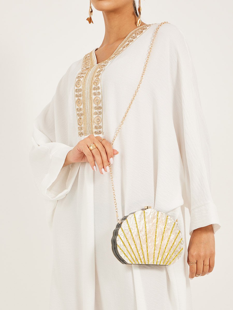 Shell Shape Clutch with Chain Strap
