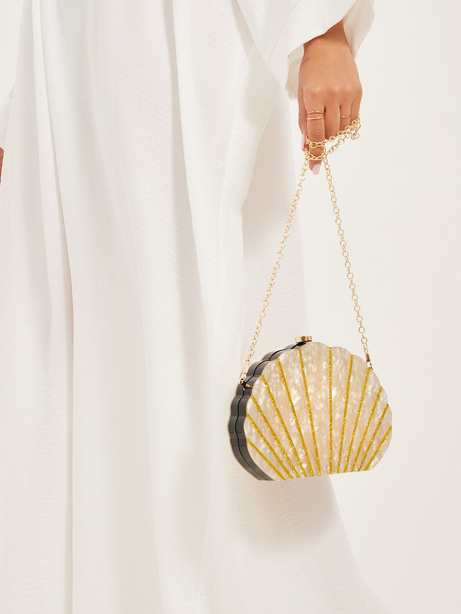 Shell Shape Clutch with Chain Strap