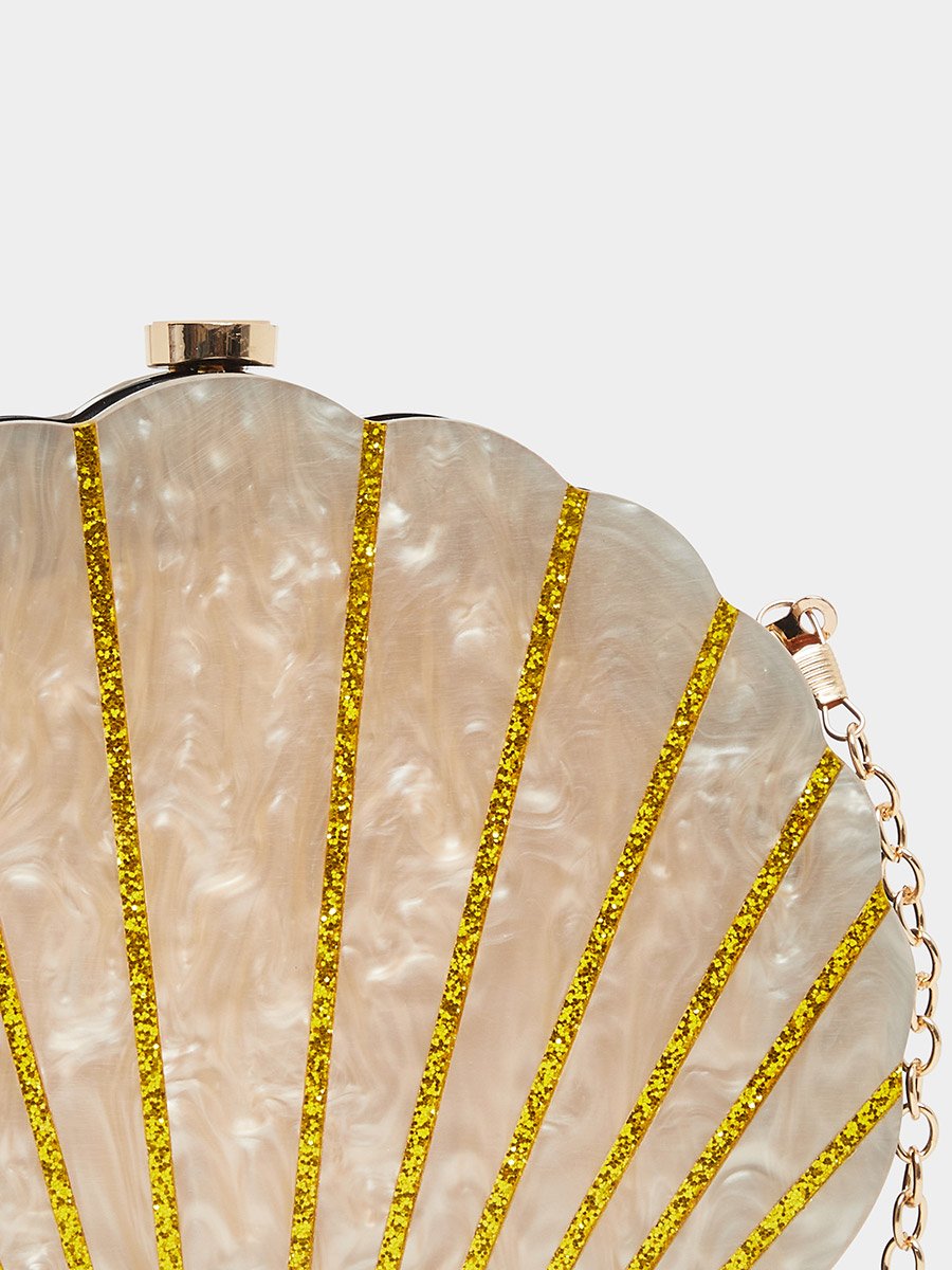 Shell Shape Clutch with Chain Strap