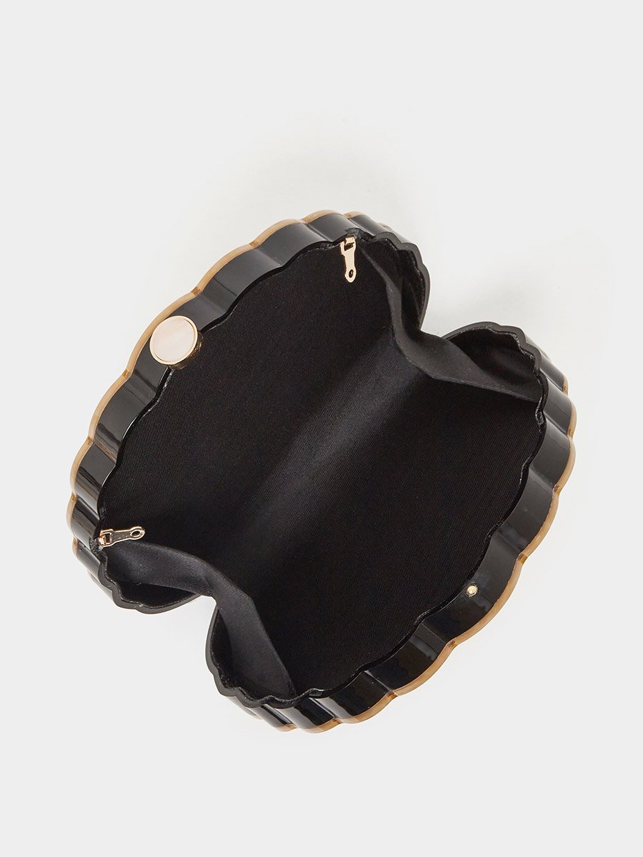 Shell Shape Clutch with Chain Strap