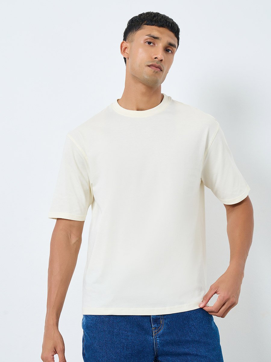 Men Cream Graphic Print Oversized T-Shirt