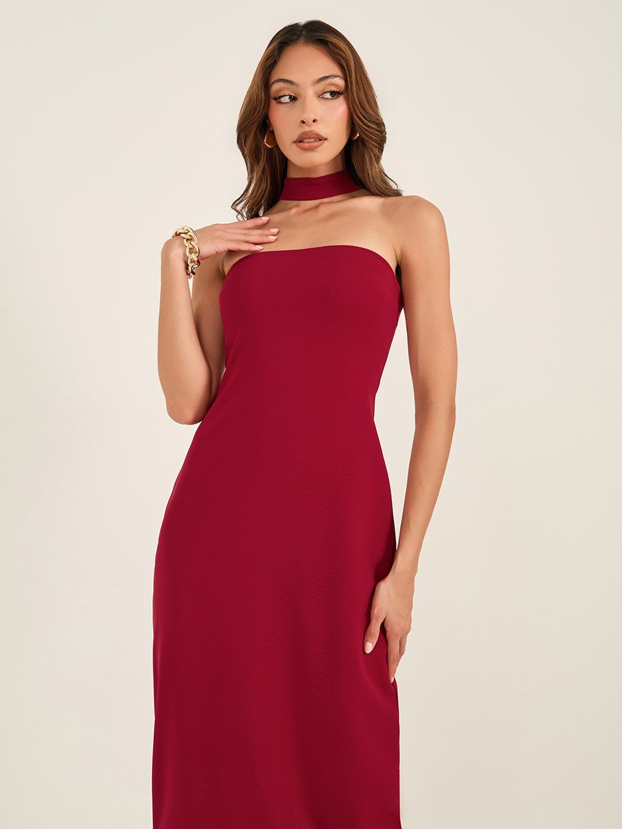 Solid Choker Bandeau Neck Bodycon Maxi Dress For Women at Saudi | Styli Solid Choker Bandeau Neck Bodycon Maxi Dress For Women at Saudi | Styli