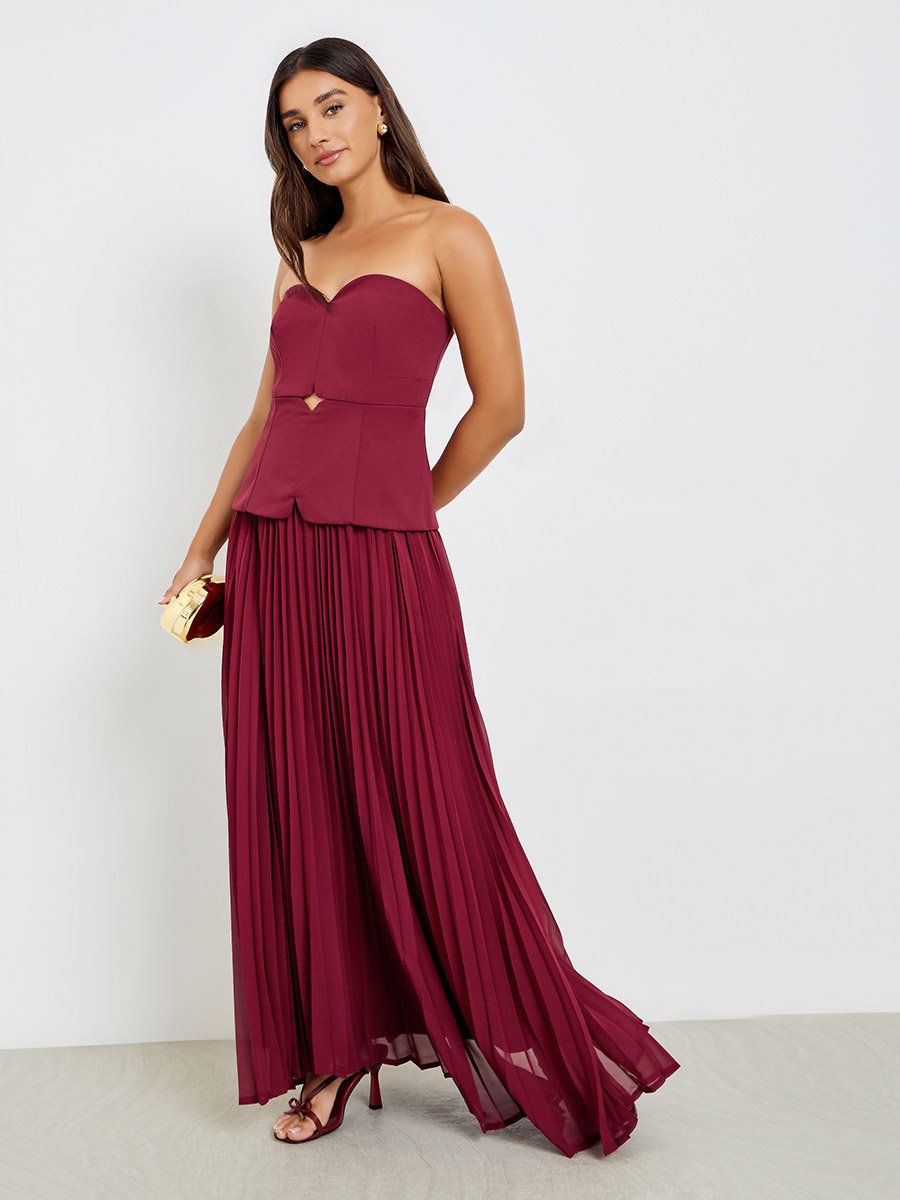 Maroon Bandeau Pleated Maxi Dress For Women at Kuwait | Styli
