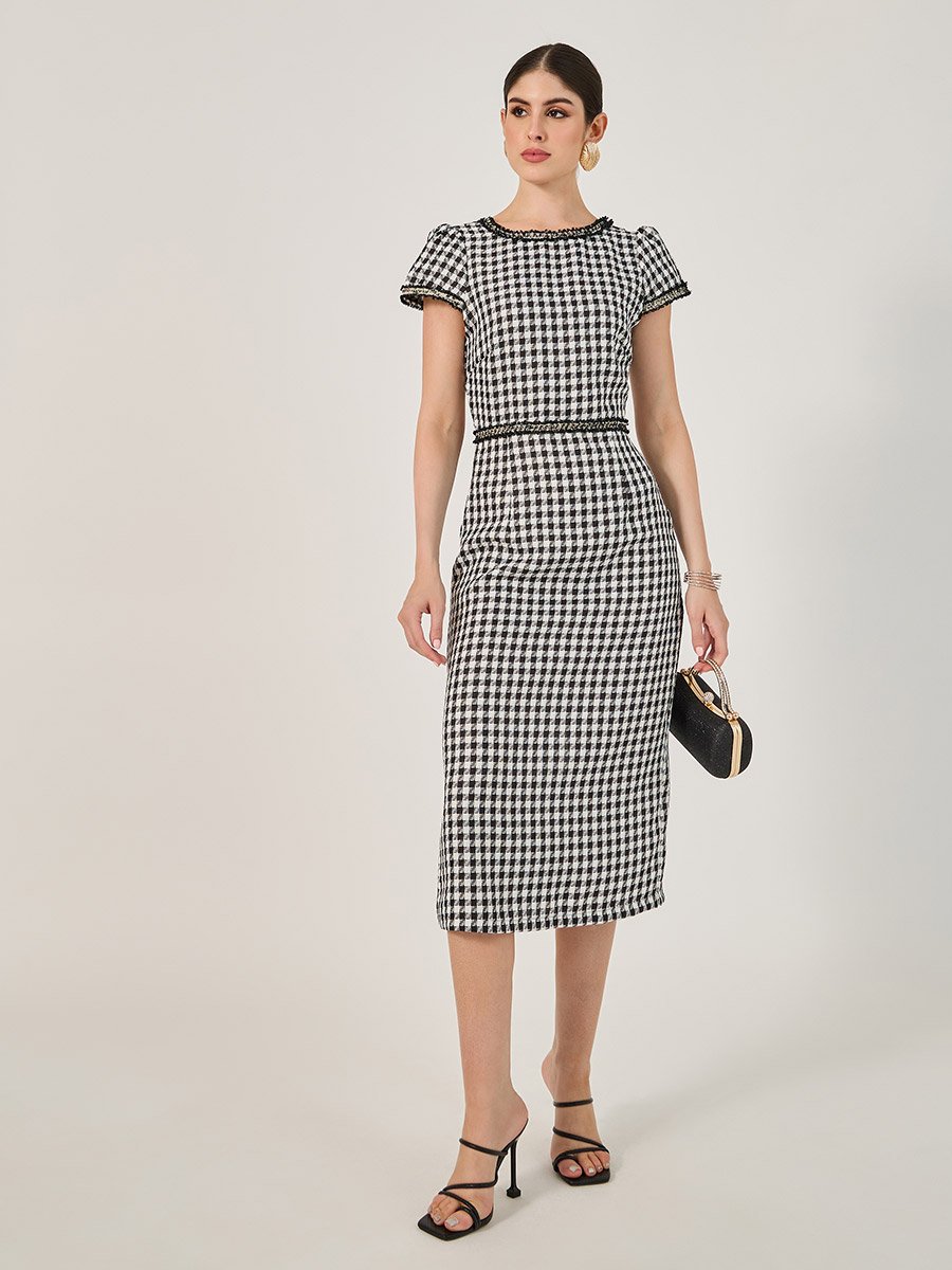 Checked Short Sleeve Bodycon Midi Dress For Women at Saudi | Styli