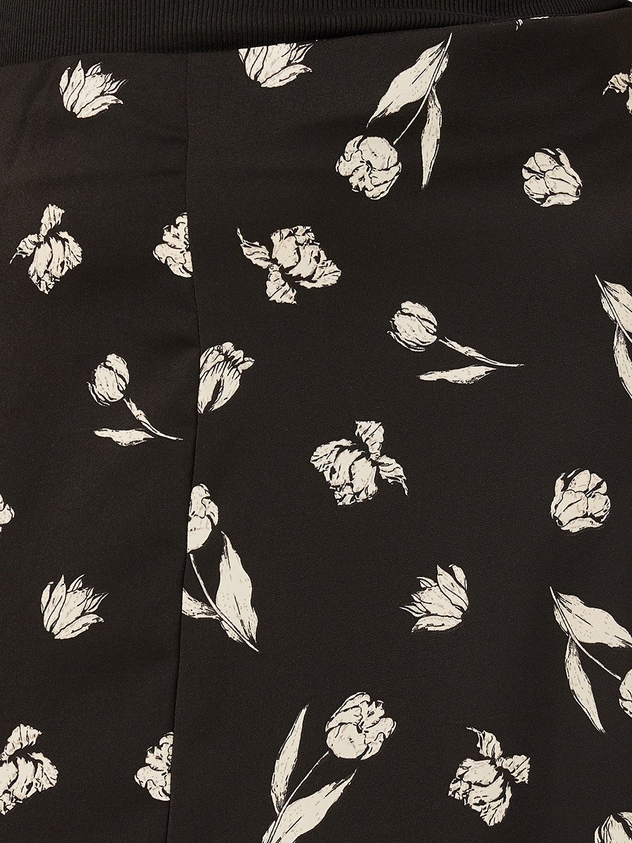 Plus Size Floral Print A-Line Midi Skirt