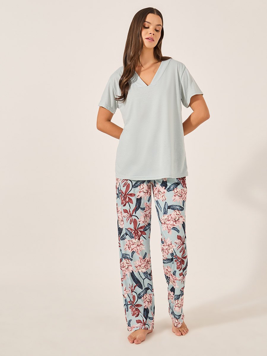 V-Neck T-Shirt and Floral Pyjama Set