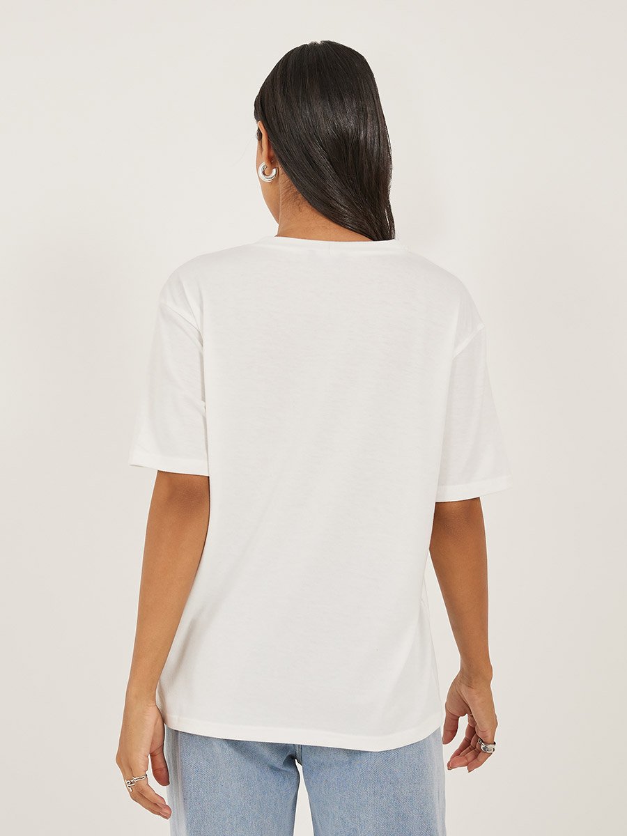 Women White Oversized Zebra Foil Print Mock Pocket T-Shirt