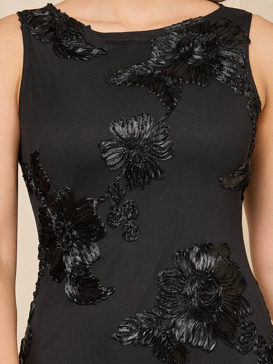 Floral Embroidered Sleeveless Sheath Midi Dress