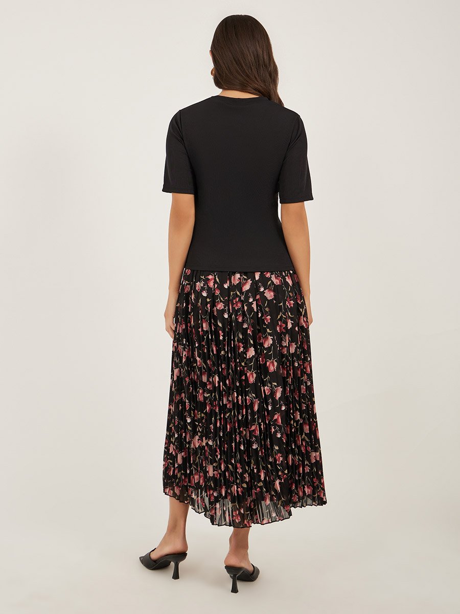 Solid Knit Top and Printed Pleated A-Line Skirt Co-Ords