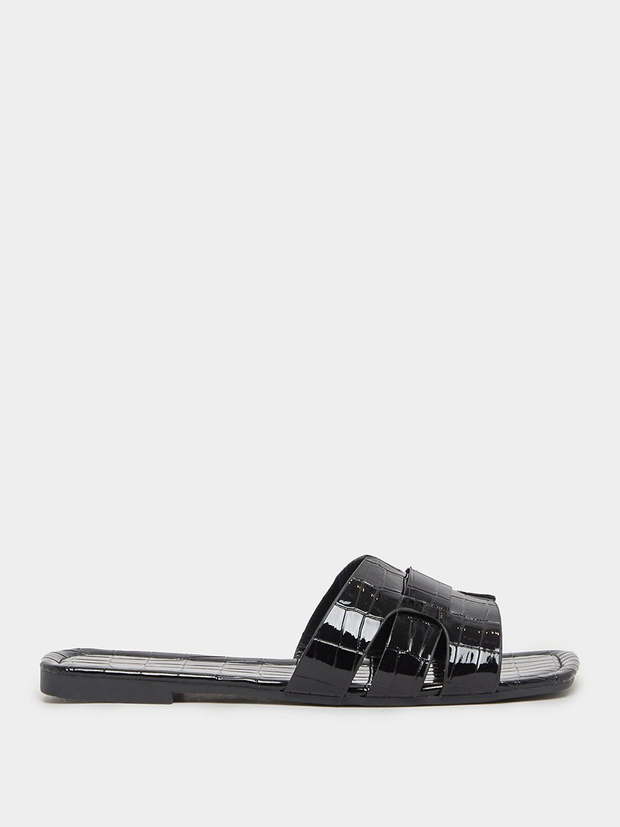 Strappy Slip on Flat Sandals