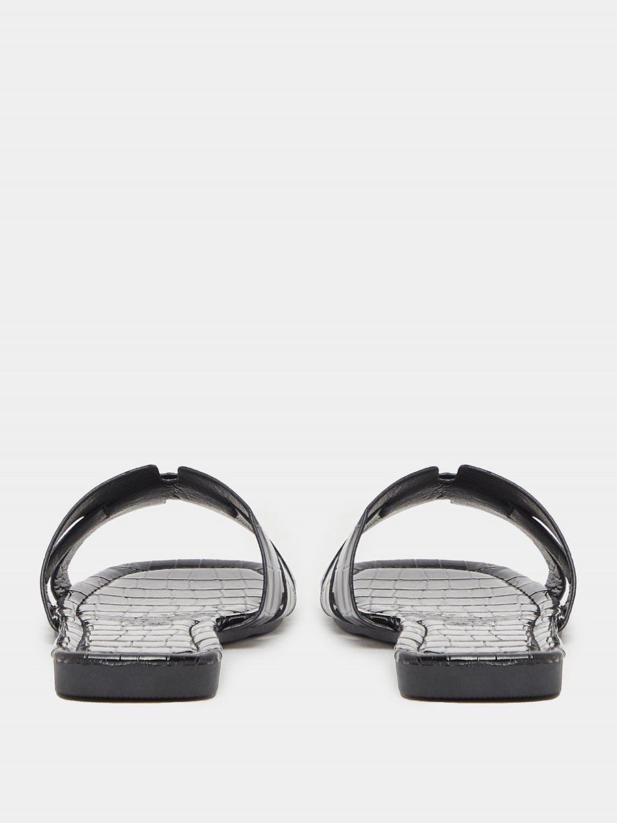 Strappy Slip on Flat Sandals