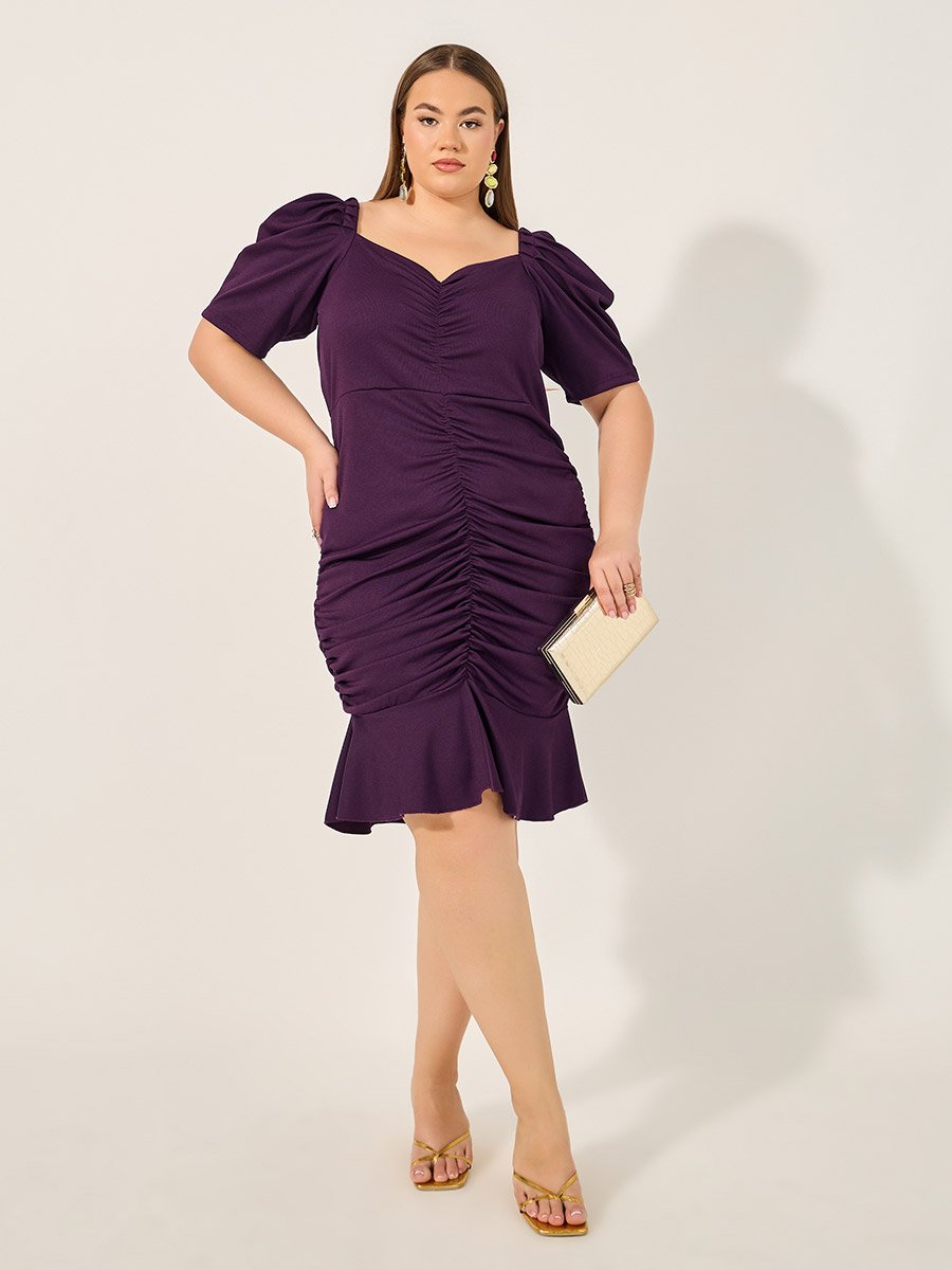 Plus Size Solid Ruched Detail Sheath Knee Length Dress
