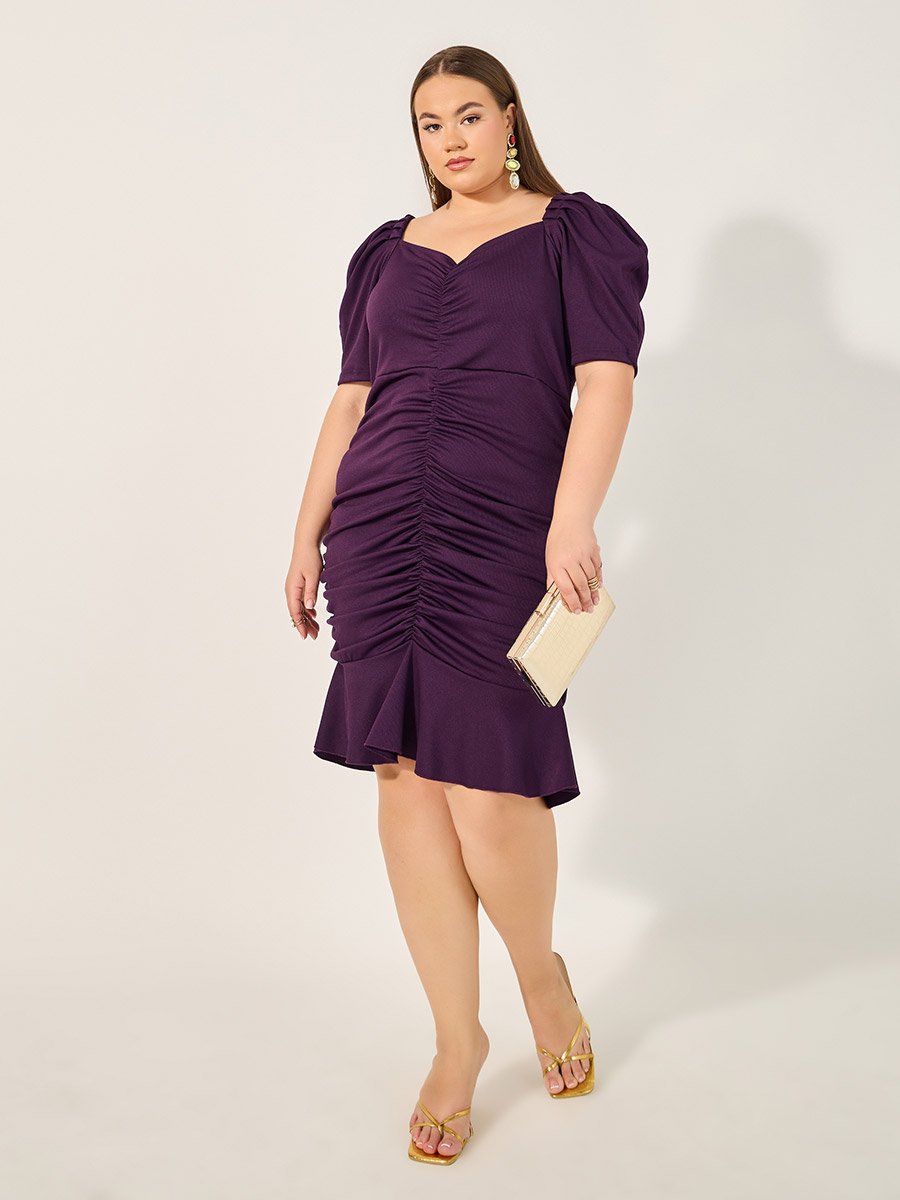 Plus Size Solid Ruched Detail Sheath Knee Length Dress