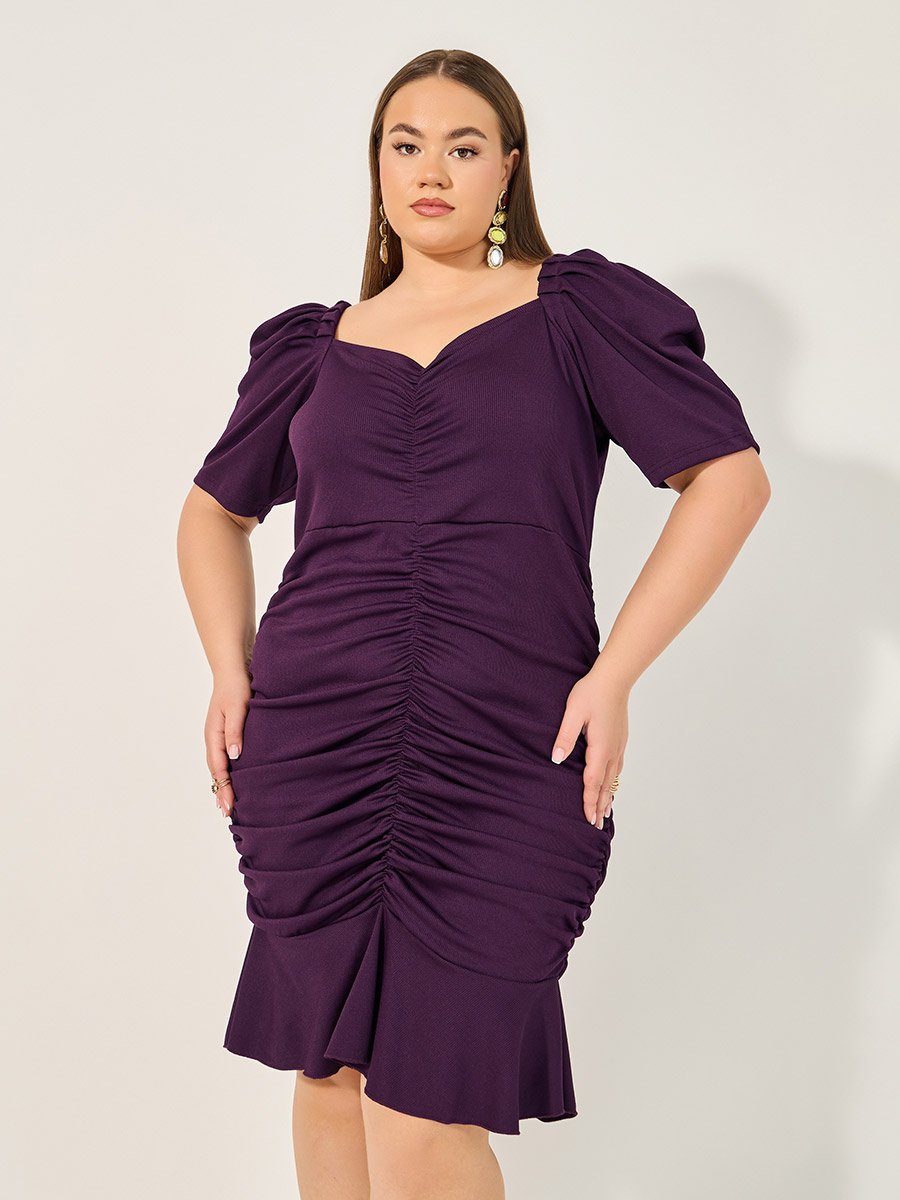 Plus Size Solid Ruched Detail Sheath Knee Length Dress
