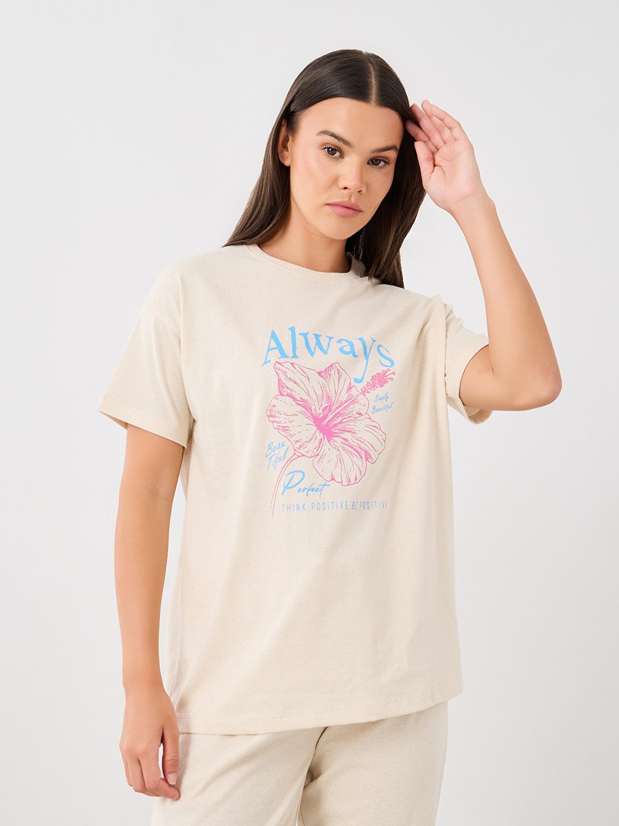 Graphic Print T-Shirt and Cuffed Pyjama Set