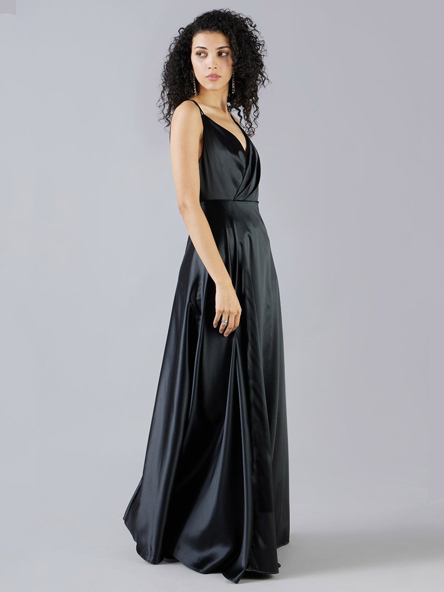 pleated flared maxi dress IZEL PADDED PLEATED FLARE MAXI DRESS (OXFORD NAVY)