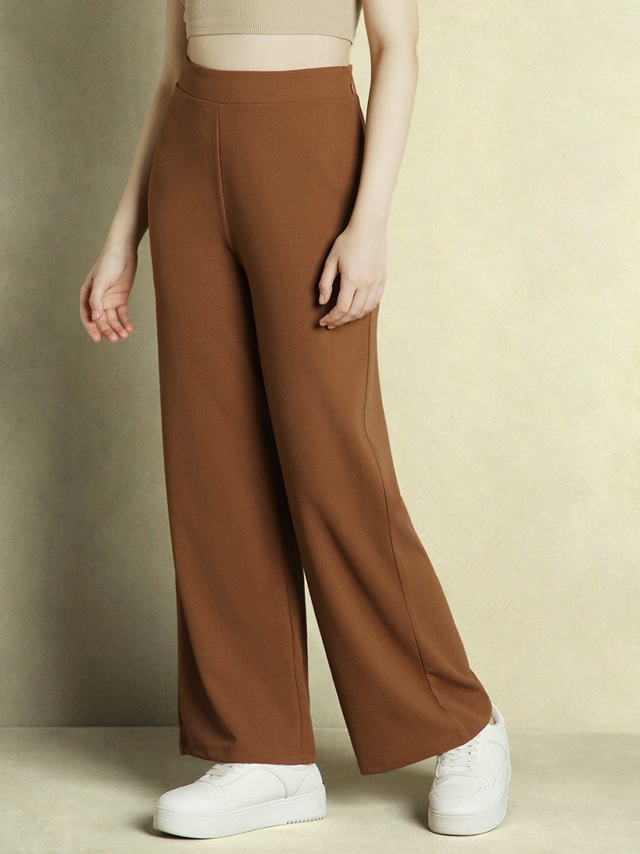Mid Rise Wide Leg Relaxed Fit Trousers