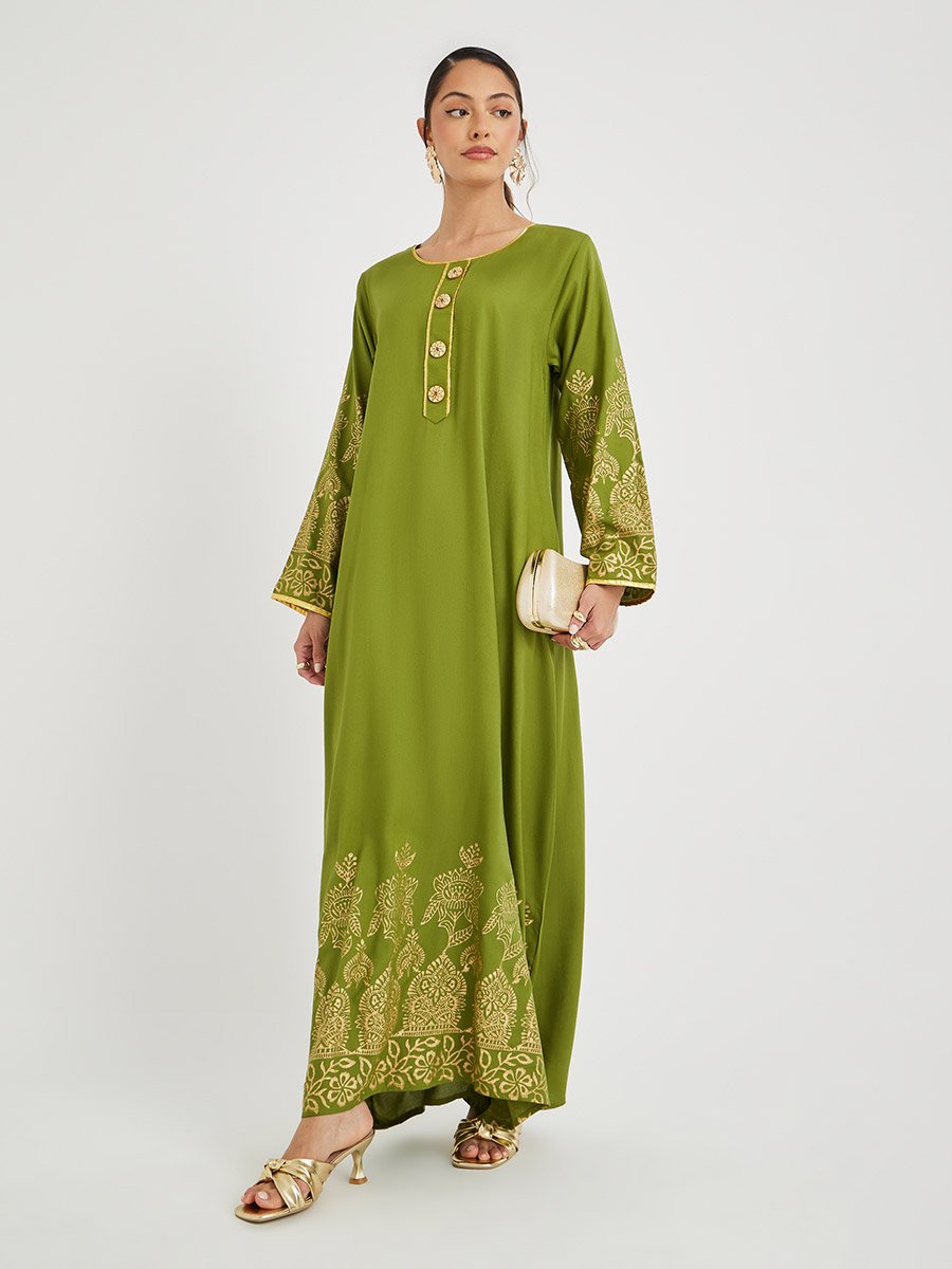 Foil Block Print Round Neck Jalabiya with Button Detail