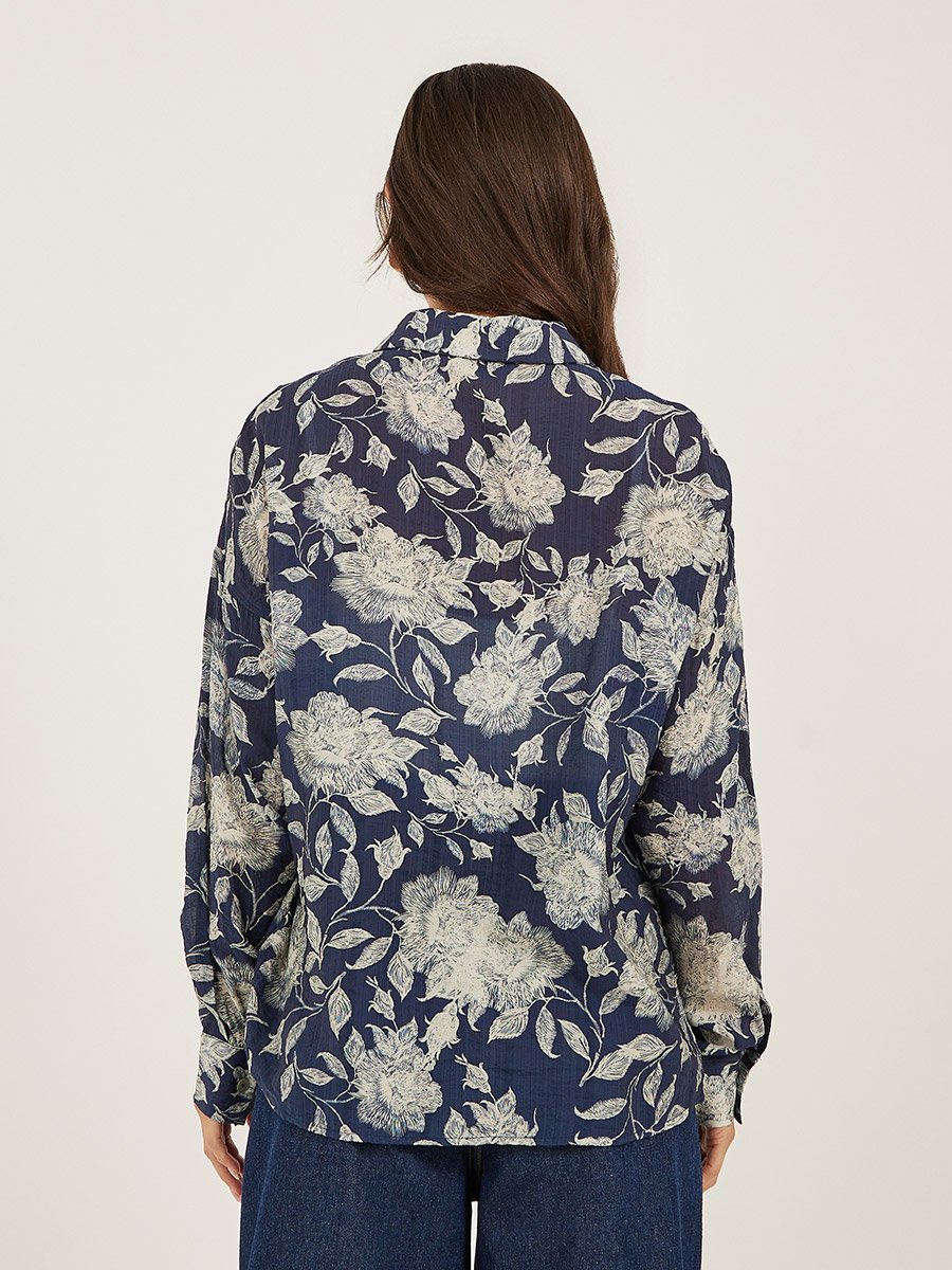 Floral Print Spread Collar Oversized Shirt