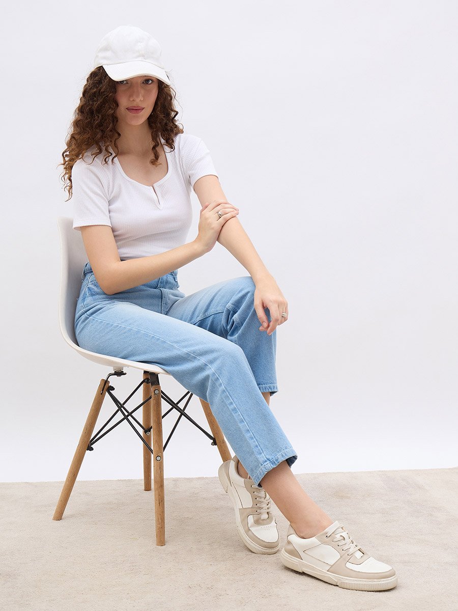 High Rise Faded Straight Fit Jeans