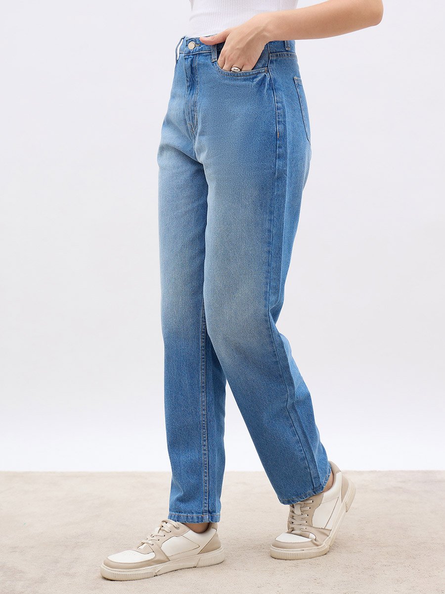 High Rise Faded Straight Fit Jeans