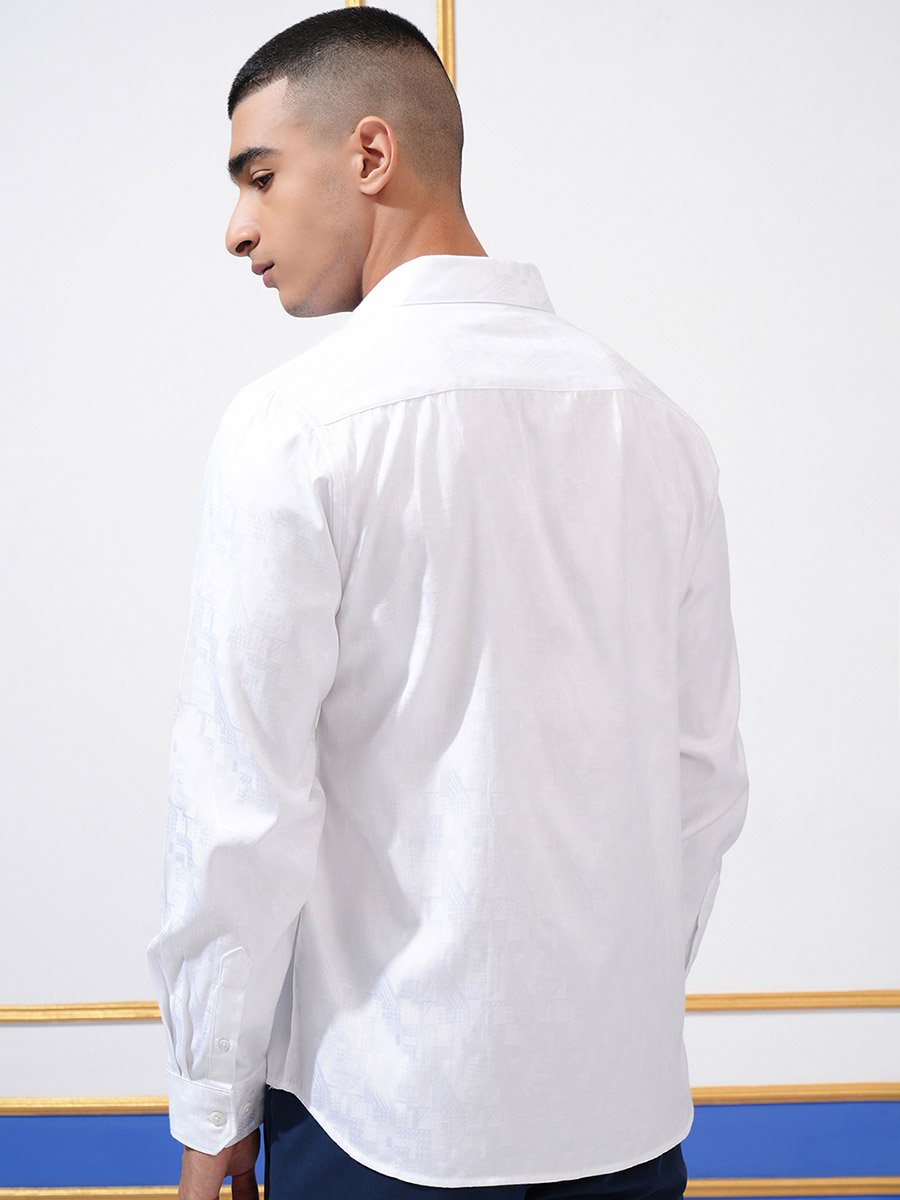 Solid Slim Fit Collared Shirt