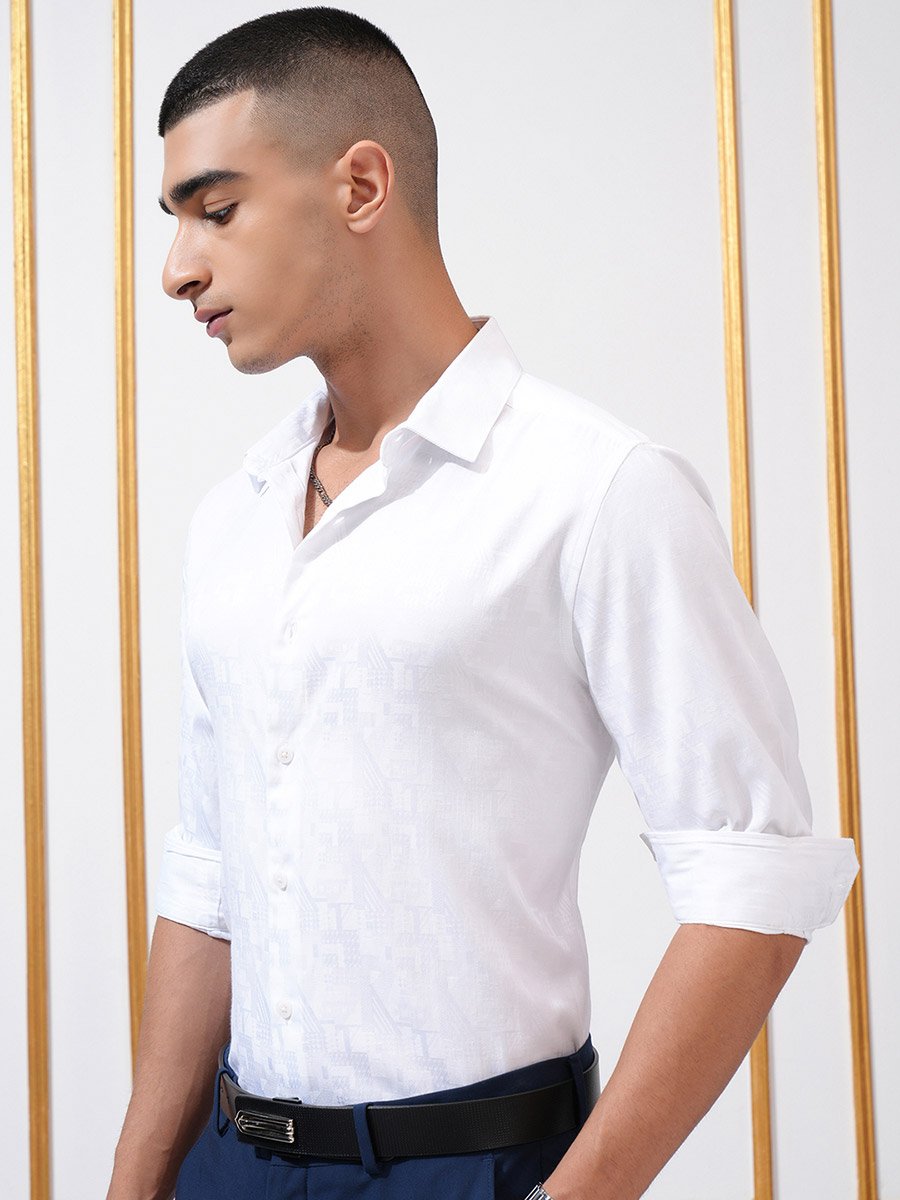Solid Slim Fit Collared Shirt