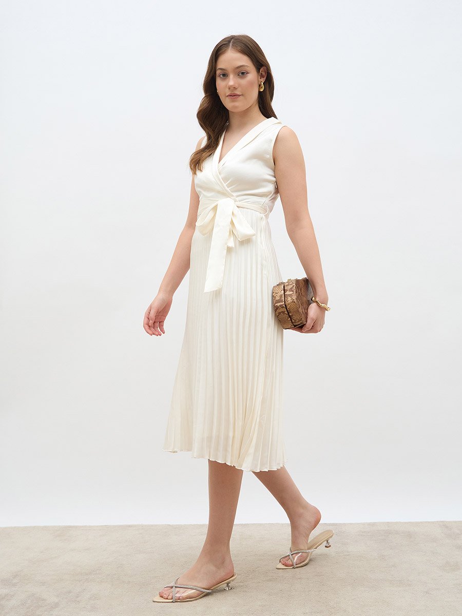 Sleeveless Pleated A-Line Wrap Midi Dress