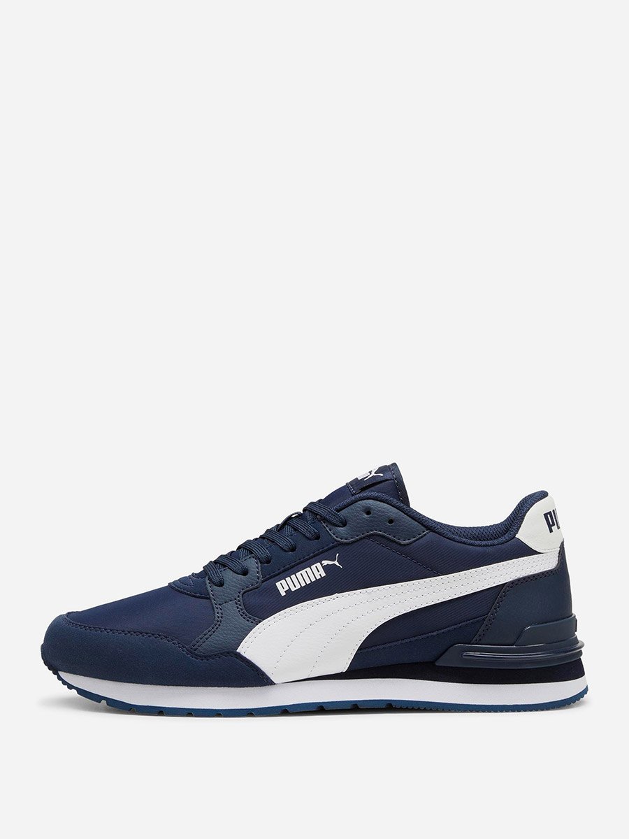 ST Runner v4 Sneakers