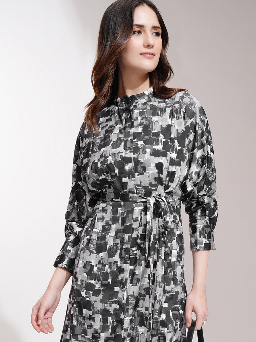 All-Over Print Batwing Sleeve A-Line Midi Dress