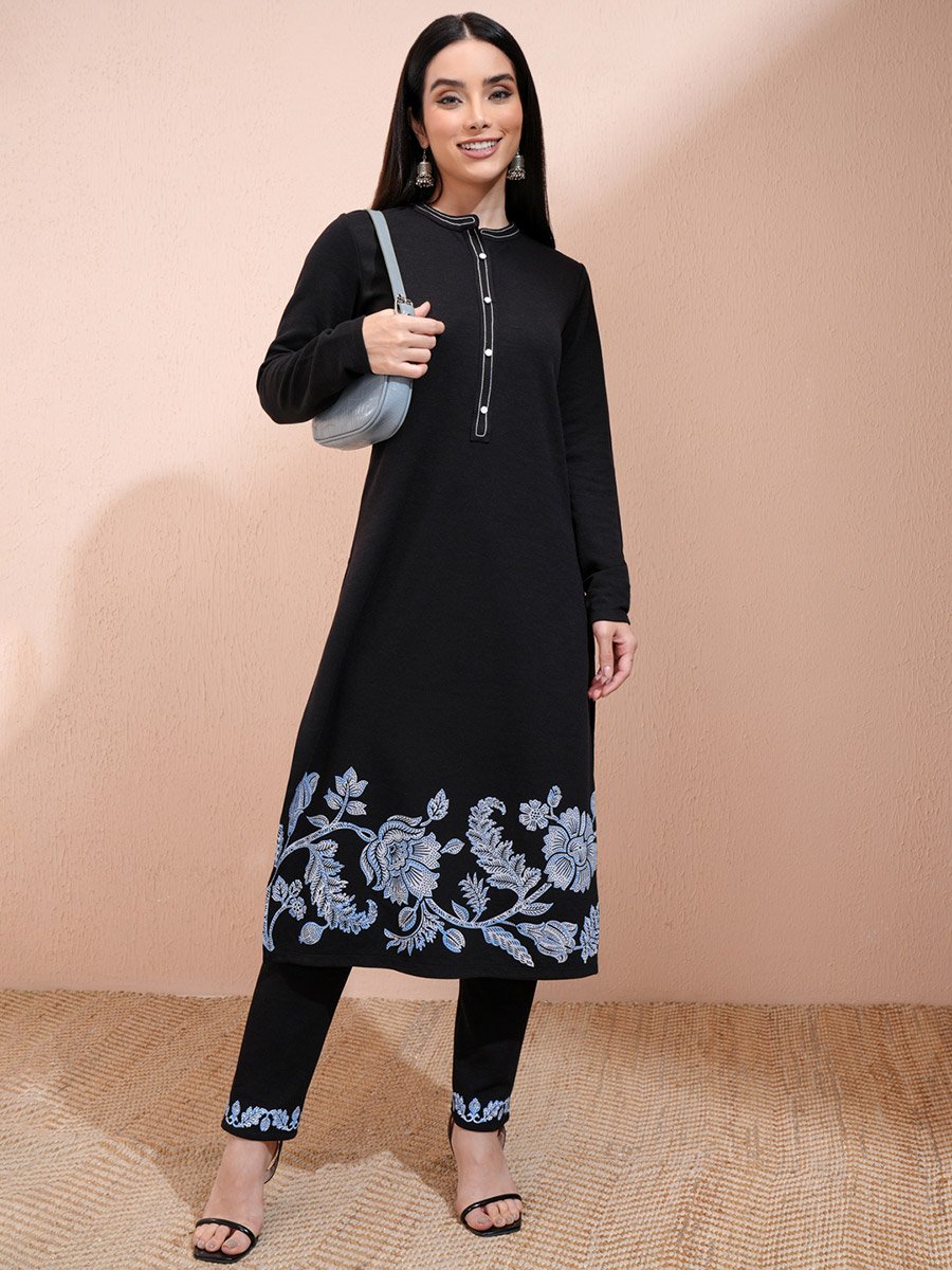 Ethnic Motifs Floral Print Regular Fit Kurta with Trousers Set