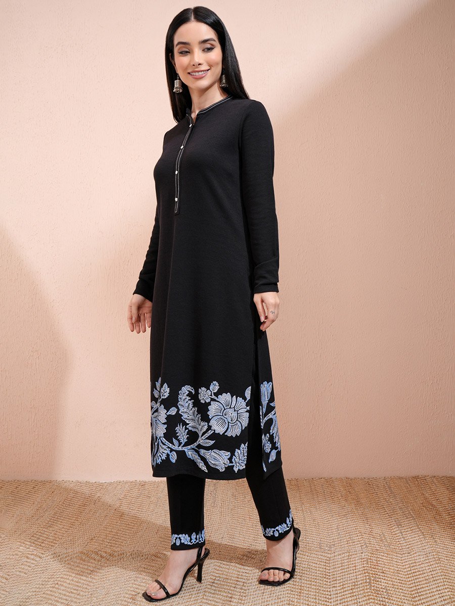 Ethnic Motifs Floral Print Regular Fit Kurta with Trousers Set