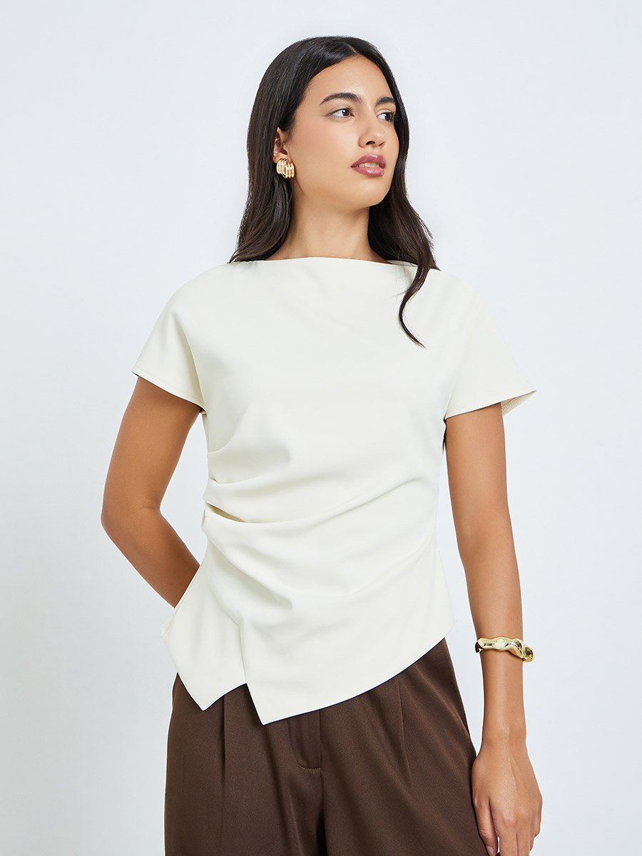 Off White Asymmetric Hem Solid Blouse
