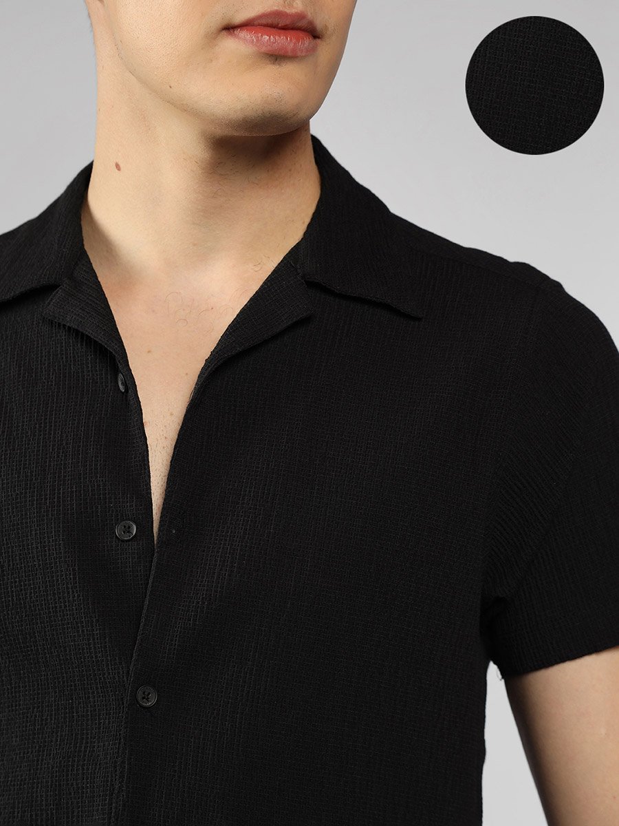 Solid Relaxed Fit Spread Collar Shirt