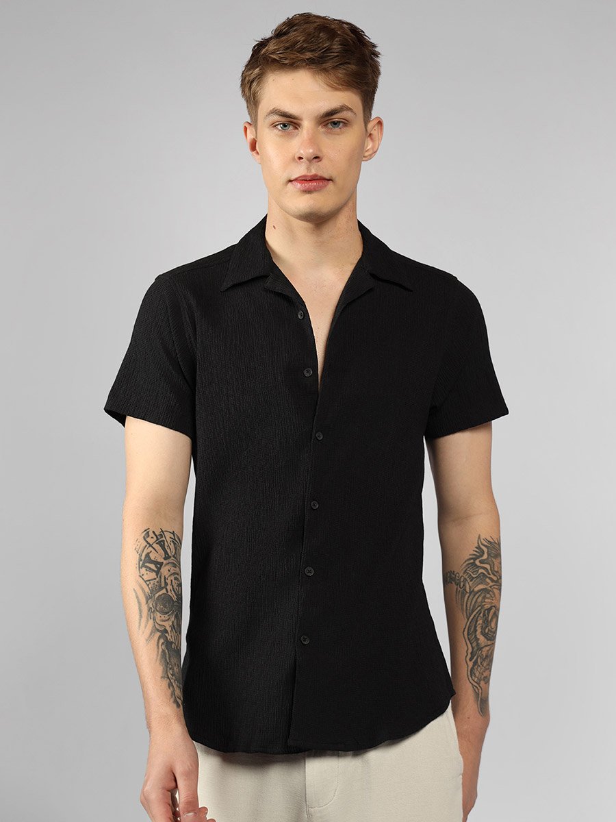Solid Relaxed Fit Spread Collar Shirt