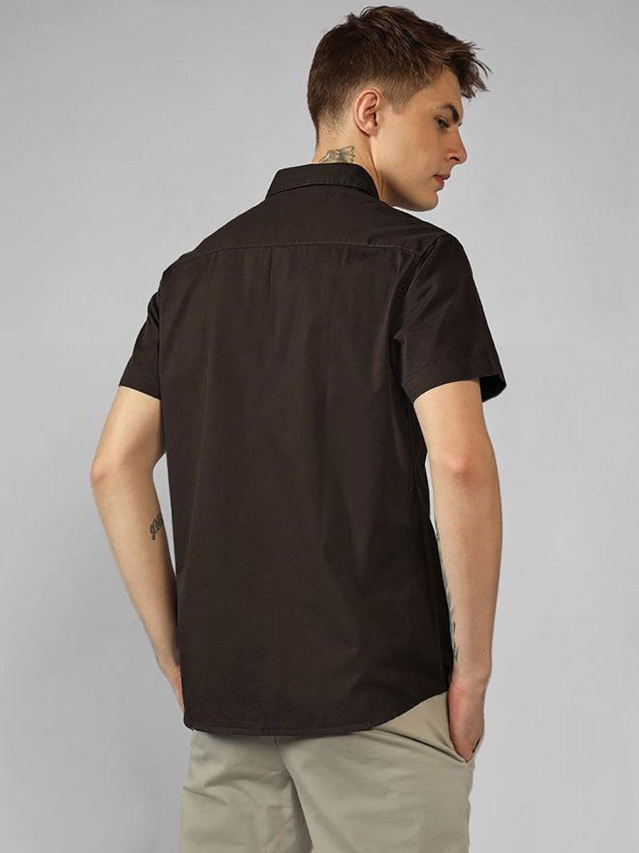 Solid Regular Fit Collared Shirt with Pockets
