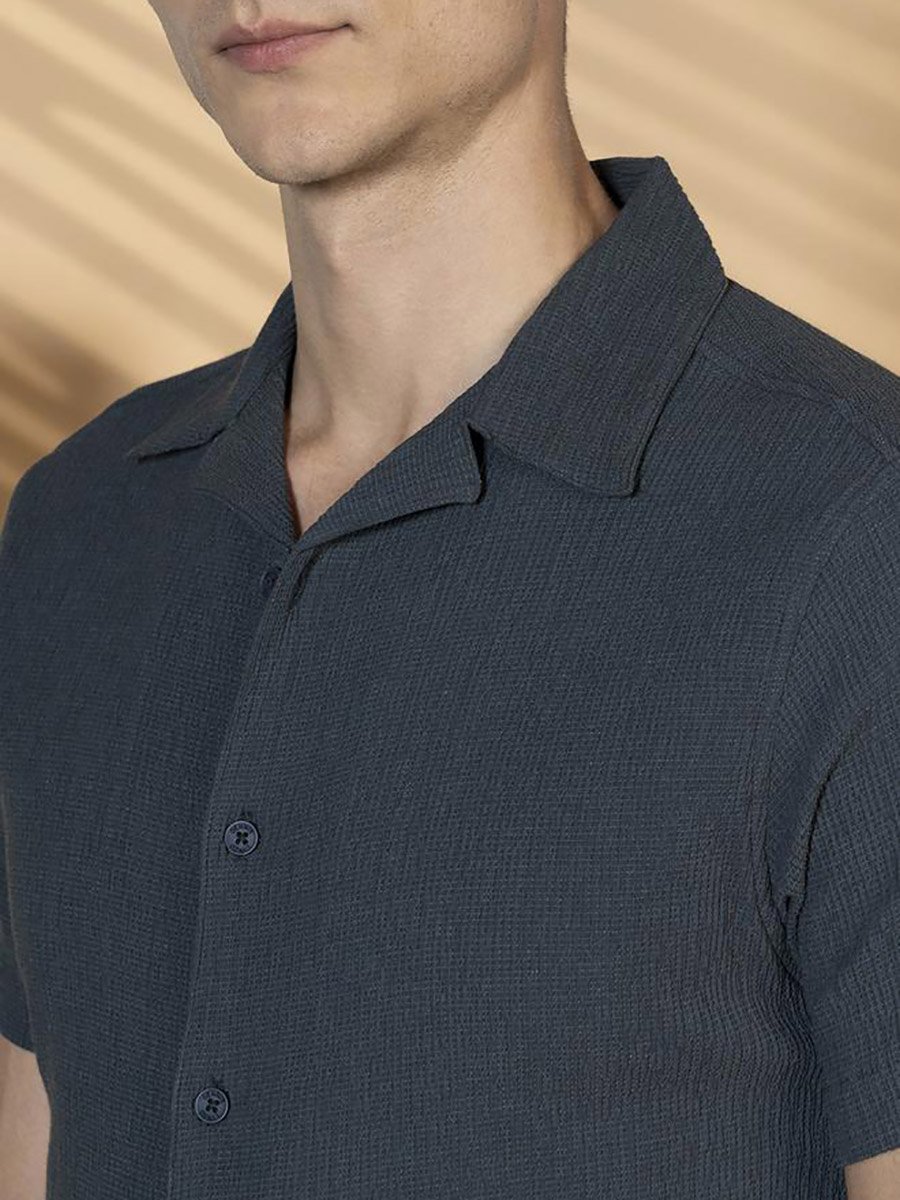 Solid Relaxed Fit Spread Collar Shirt