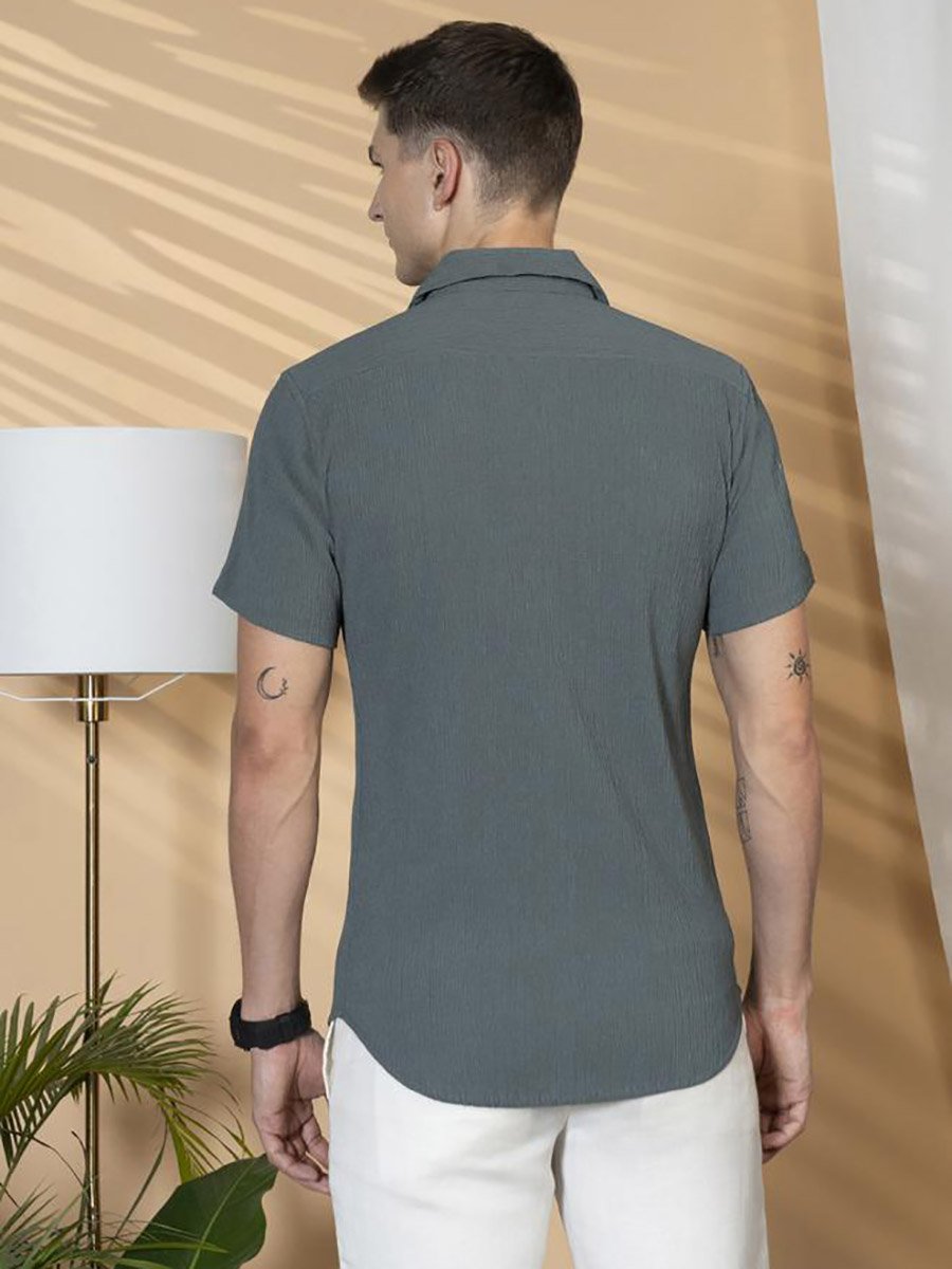 Solid Relaxed Fit Spread Collar Shirt