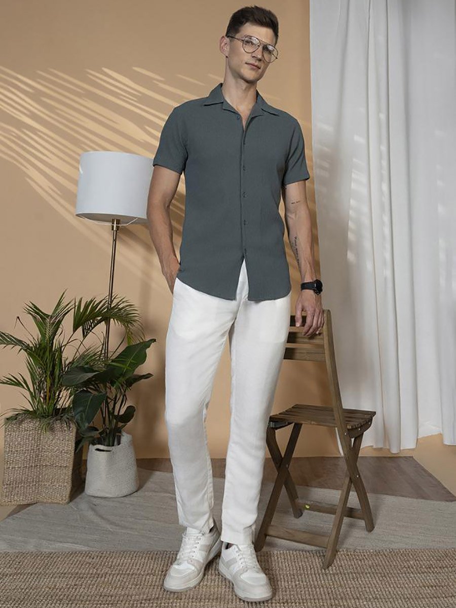 Solid Relaxed Fit Spread Collar Shirt