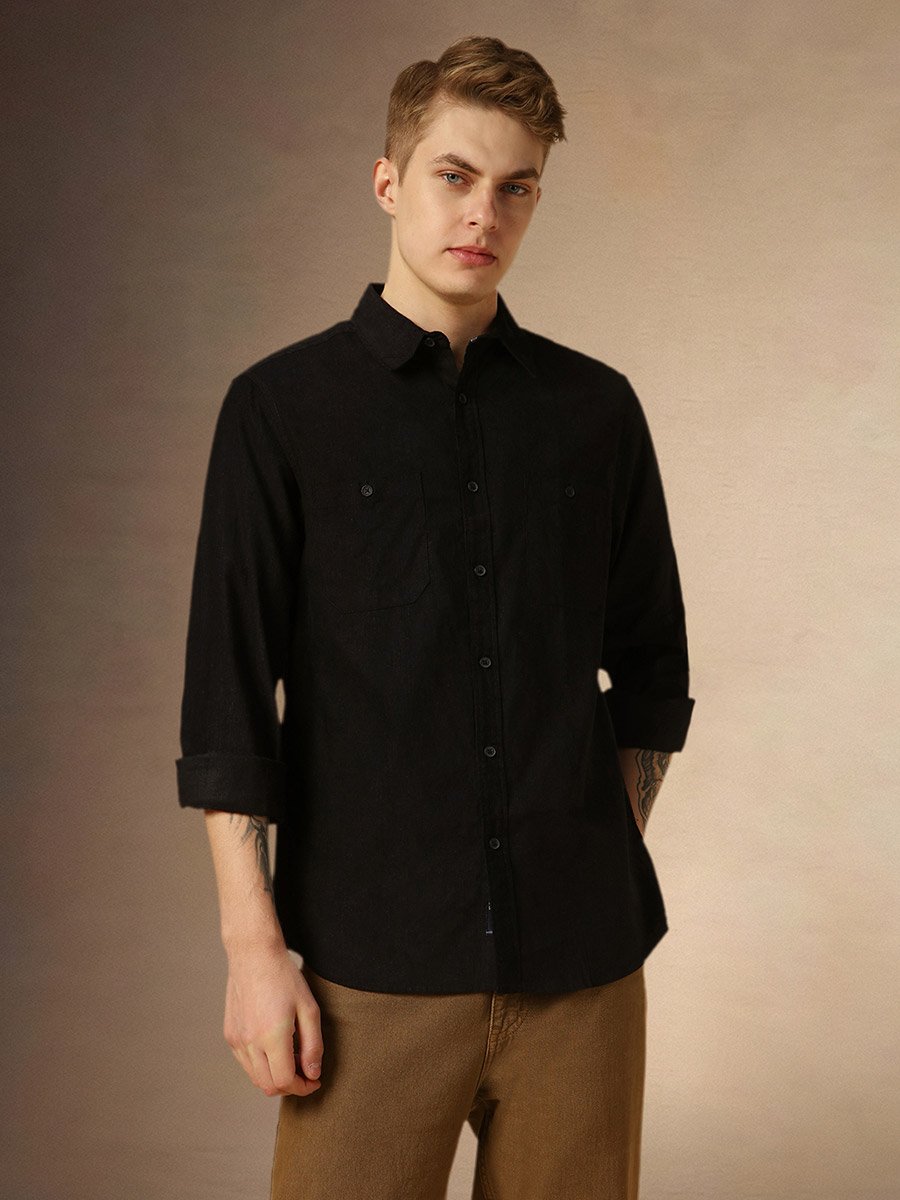 Solid Relaxed Fit Spread Collar Shirt