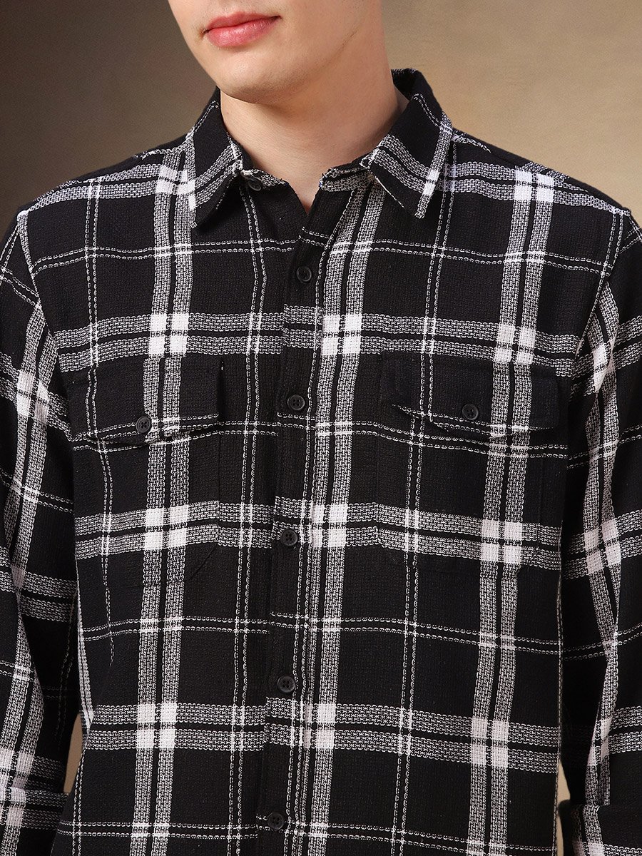 Checked Relaxed Fit Spread Collar Curved Hem Shirt