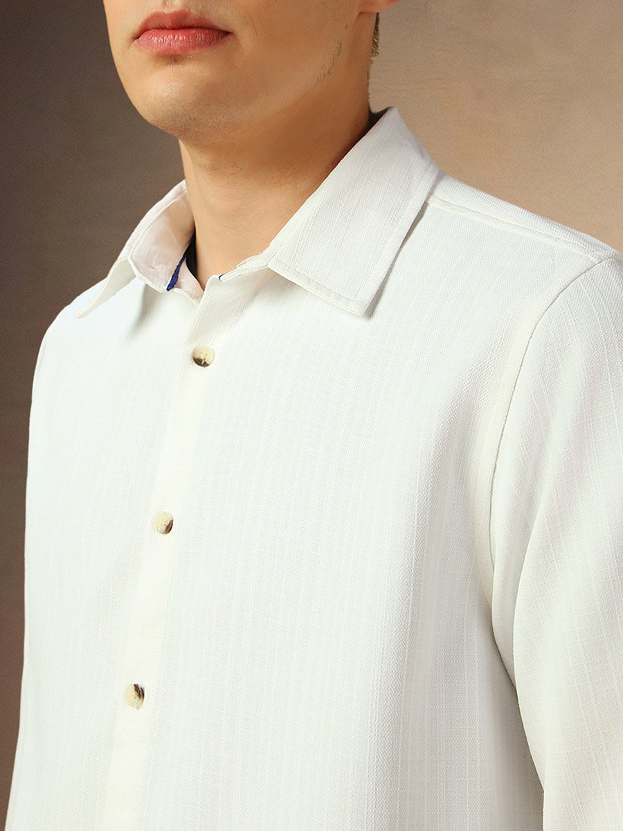 Solid Spread Collar Regular Fit Shirt