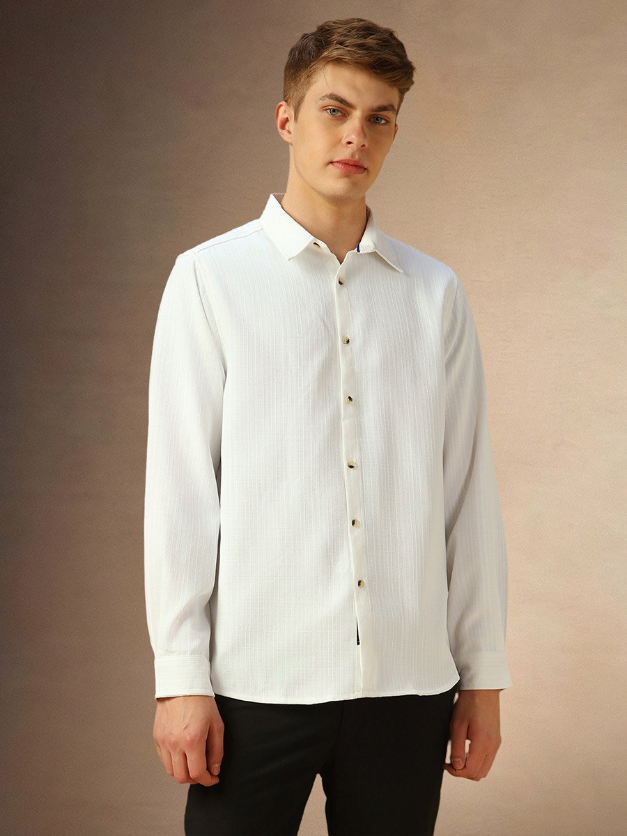 Solid Spread Collar Regular Fit Shirt
