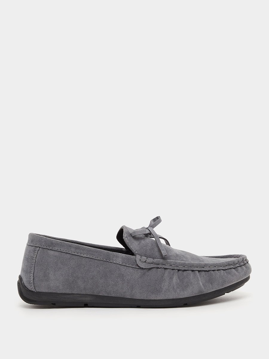 Textured Bow Accent Slip In Loafers
