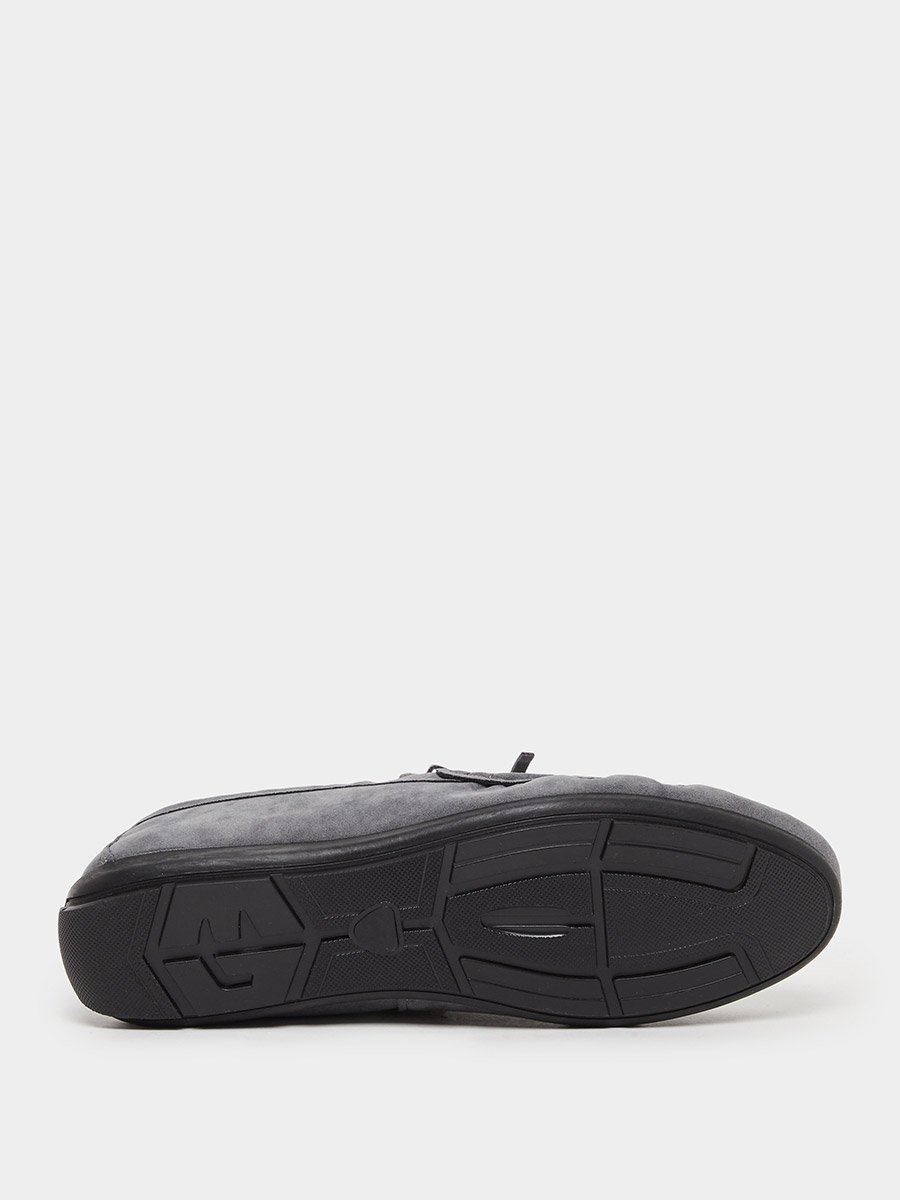 Textured Bow Accent Slip In Loafers